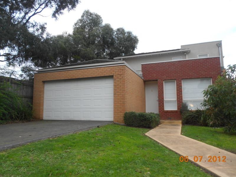 1/11-15 The Deviation, Wheelers Hill VIC 3150