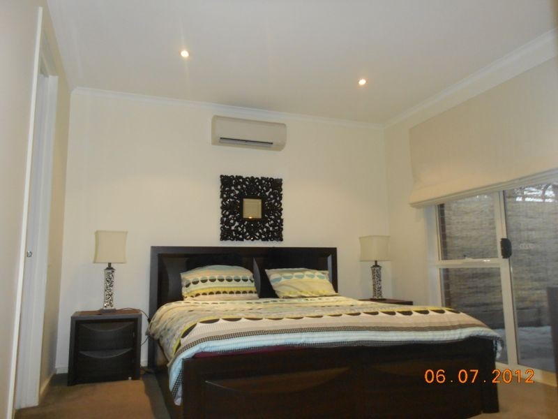1/11-15 The Deviation, Wheelers Hill VIC 3150