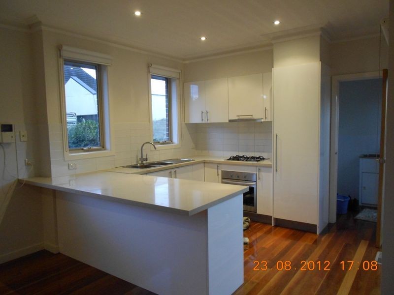 1/34 Margaret Street, Clayton VIC 3168