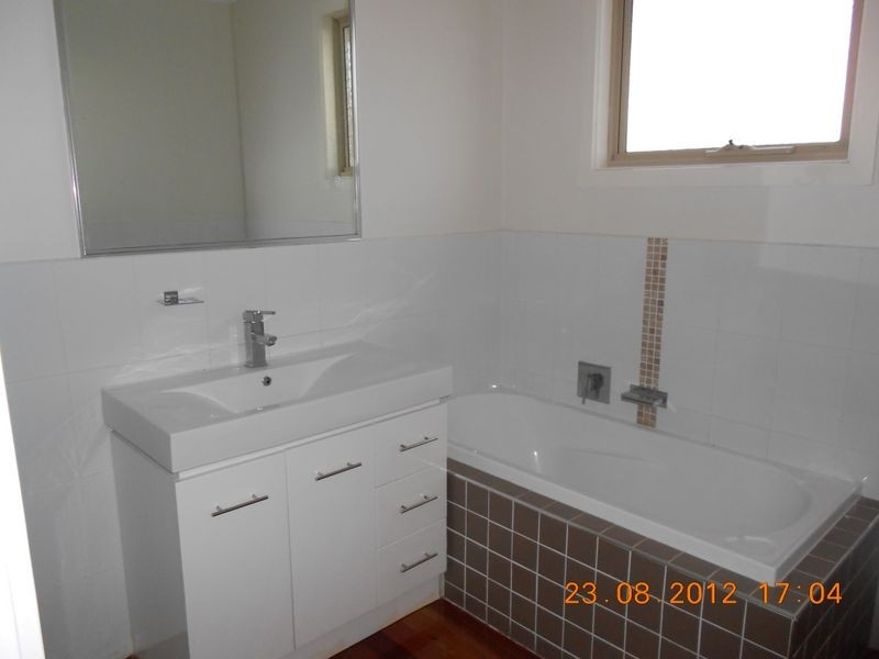 1/34 Margaret Street, Clayton VIC 3168