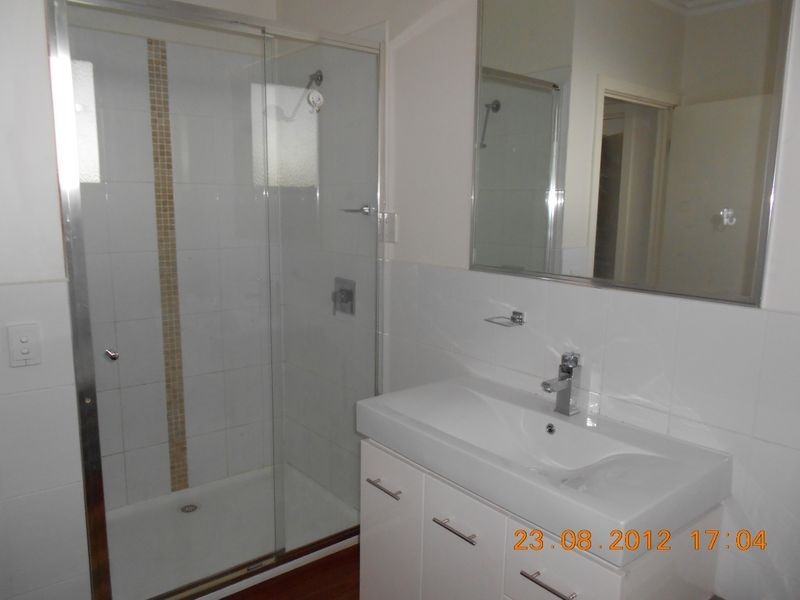 1/34 Margaret Street, Clayton VIC 3168