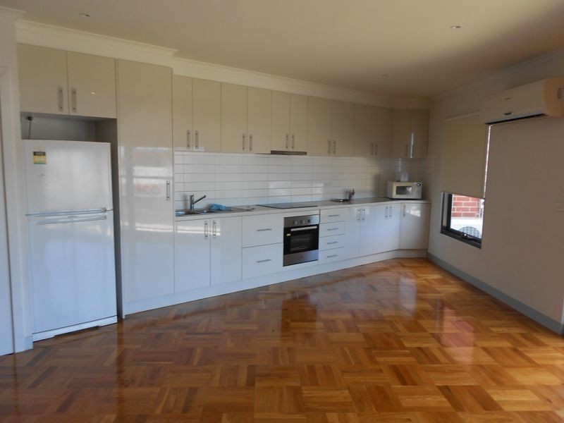 18/24-26 Burton Avenue, Clayton VIC 3168