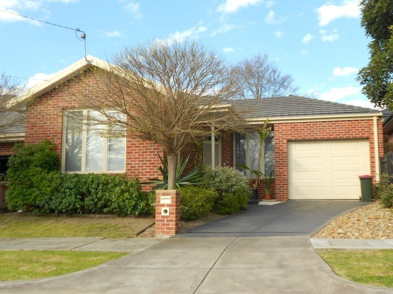 34A Illuka Crescent, Mount Waverley VIC 3149