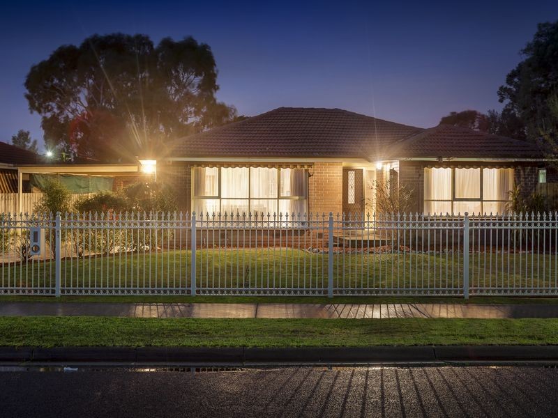 27 Kirribilli Avenue, Keysborough VIC 3173