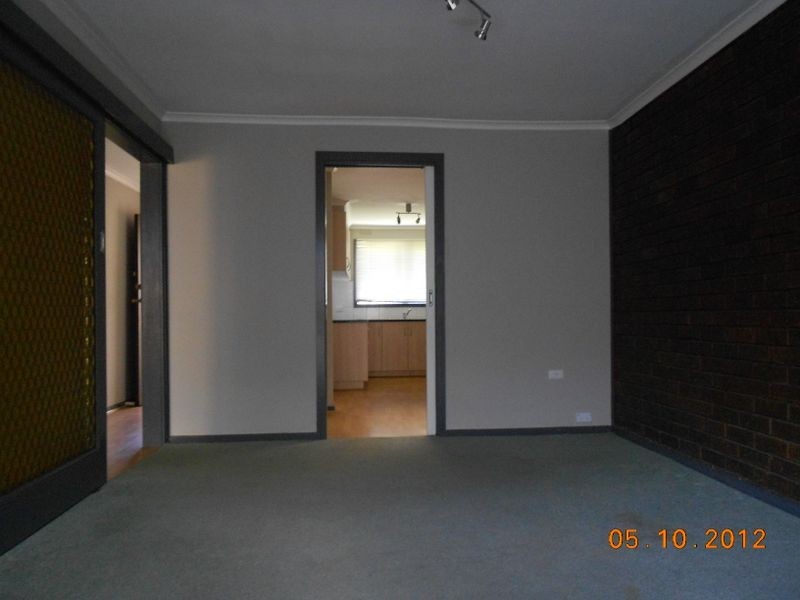 2/5 Burton Avenue, Clayton VIC 3168