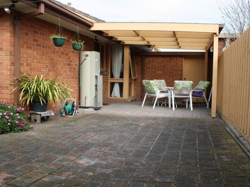 22/104 Springs Road, Clayton South VIC 3169