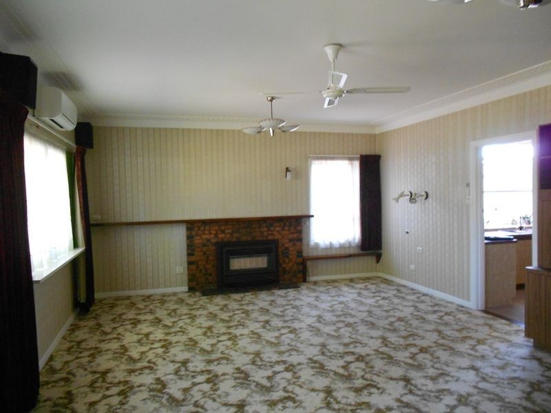 21 Eulinga Drive, Clayton South VIC 3169