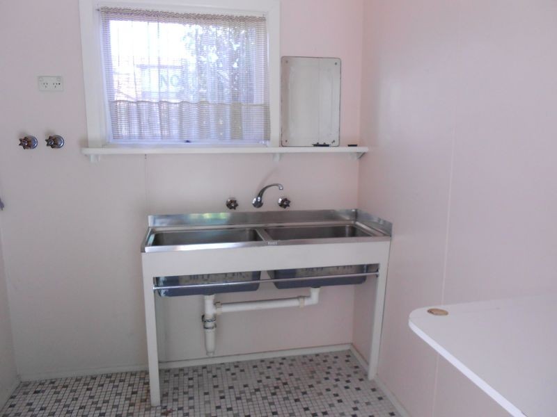 21 Eulinga Drive, Clayton South VIC 3169