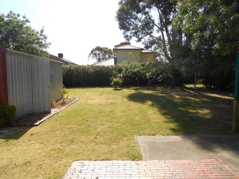 21 Eulinga Drive, Clayton South VIC 3169