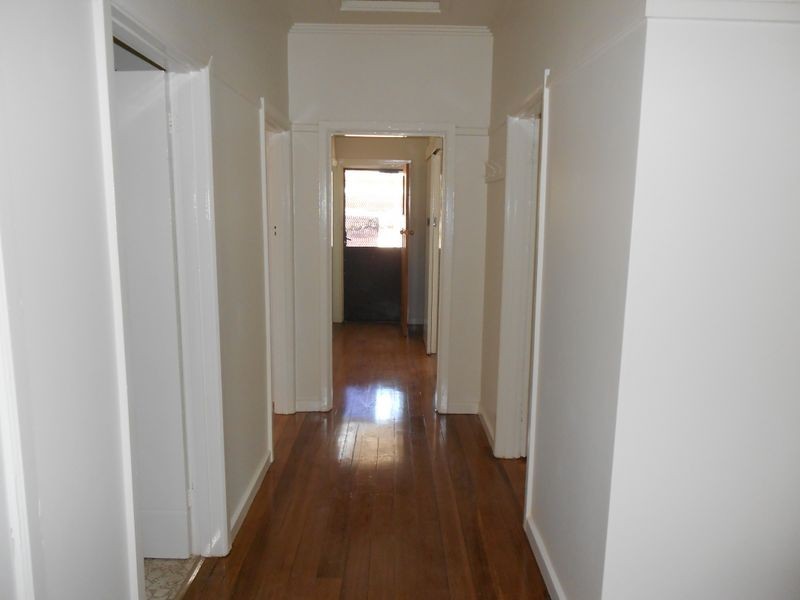 3 Manoon Road, Clayton South VIC 3169