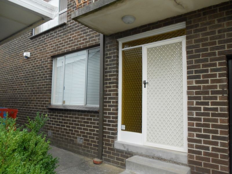 3/6 Dobson Avenue, Oakleigh East VIC 3166