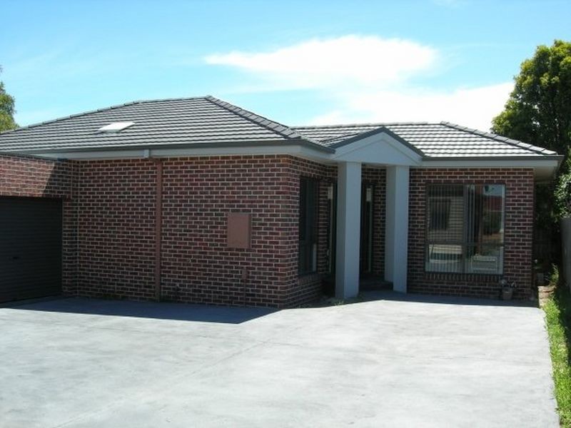 2/23 Kionga Street, Clayton VIC 3168