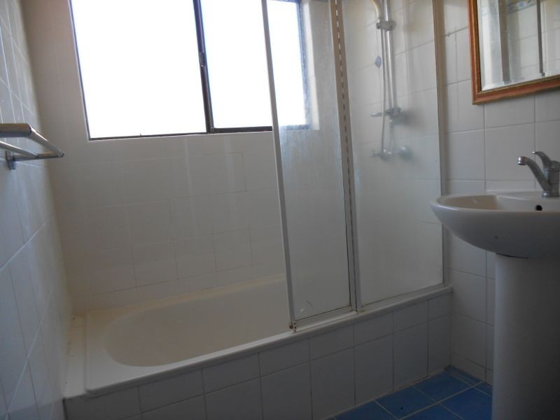 30 Harlington Street, Clayton VIC 3168