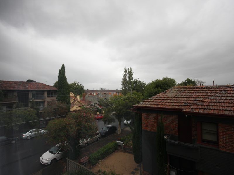 13/311 Dandenong Road, Prahran VIC 3181