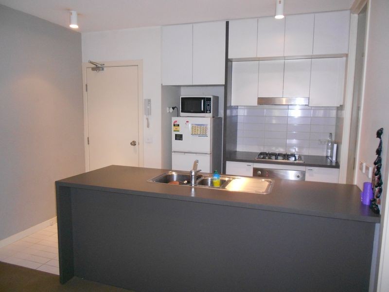 5/2 Greenfield Drive, Clayton VIC 3168