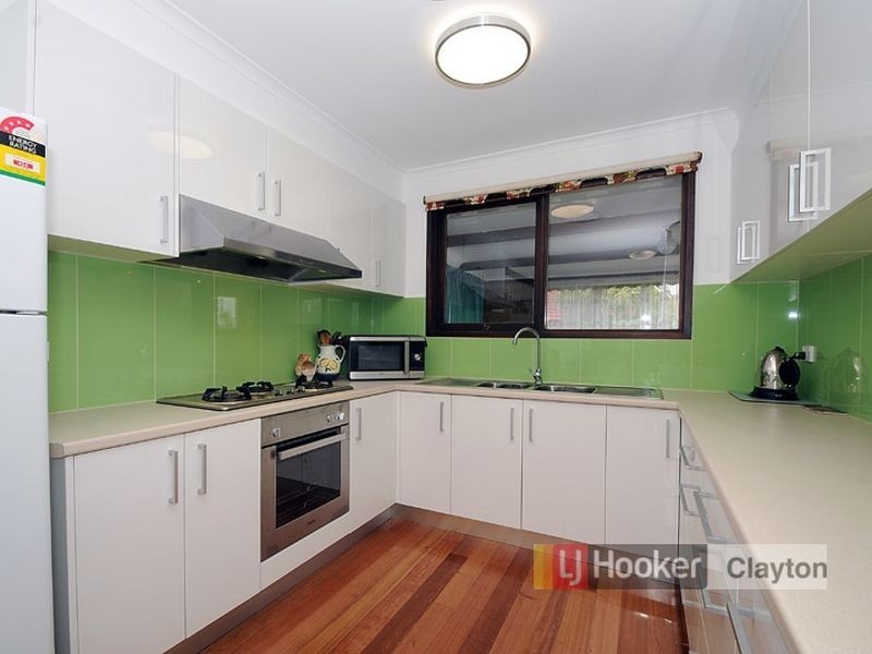 7 Enngonia Crescent, Clayton South VIC 3169