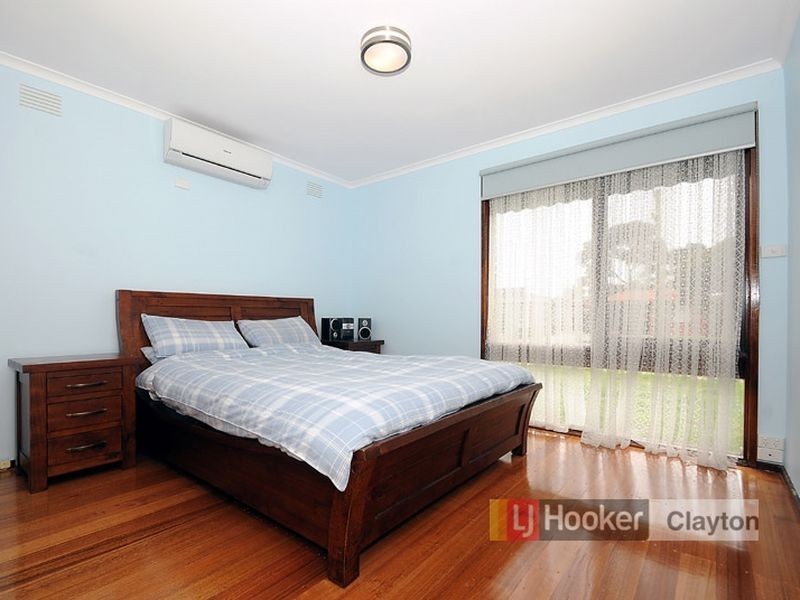 7 Enngonia Crescent, Clayton South VIC 3169