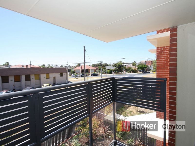 11/28 Burton Avenue, Clayton VIC 3168