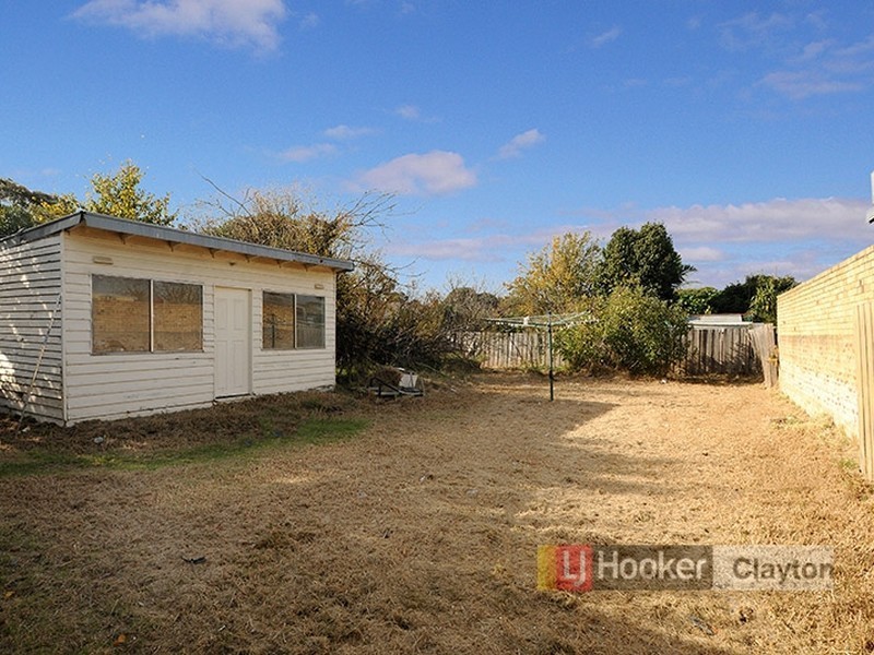 6 Milton Avenue, Clayton South VIC 3169