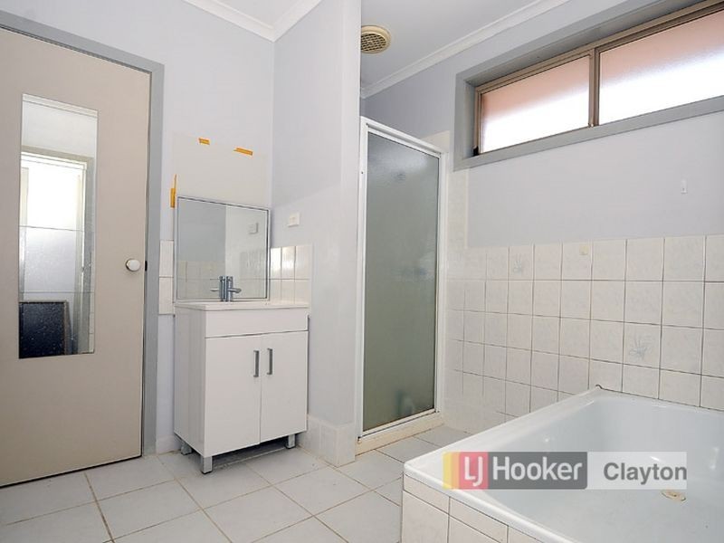 1/6 Fortuna Street, Clayton VIC 3168