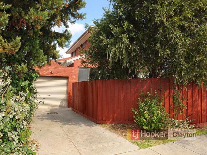 1/6 Fortuna Street, Clayton VIC 3168