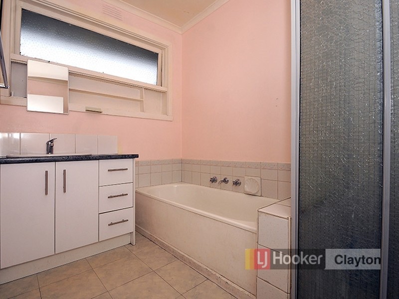 62 Monash Crescent, Clayton South VIC 3169