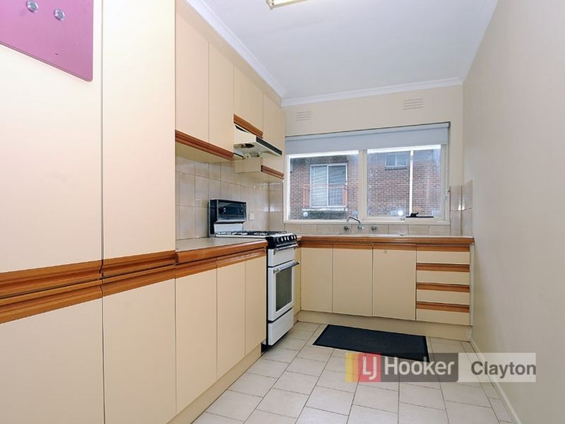 2/64 Wellington Road, Clayton VIC 3168