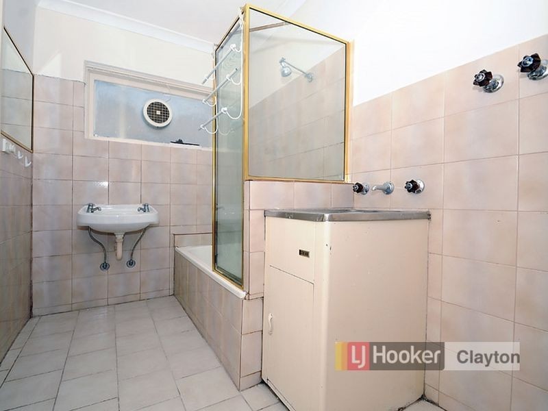 2/64 Wellington Road, Clayton VIC 3168