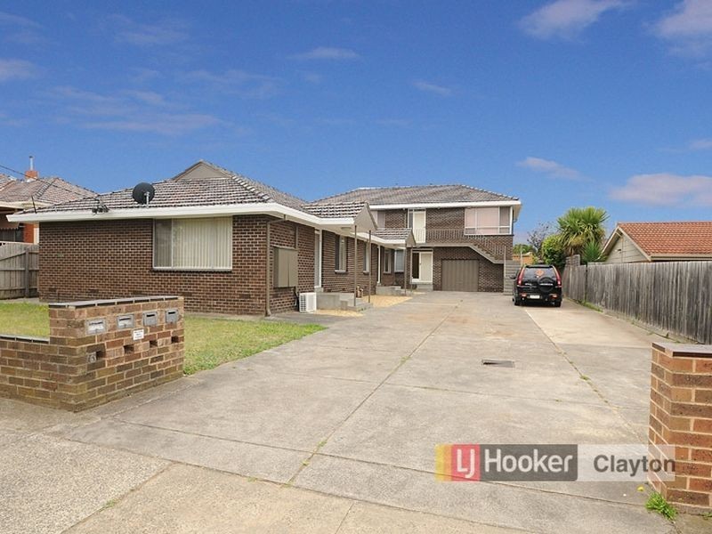 1-4/6 Dobson Avenue, Oakleigh East VIC 3166
