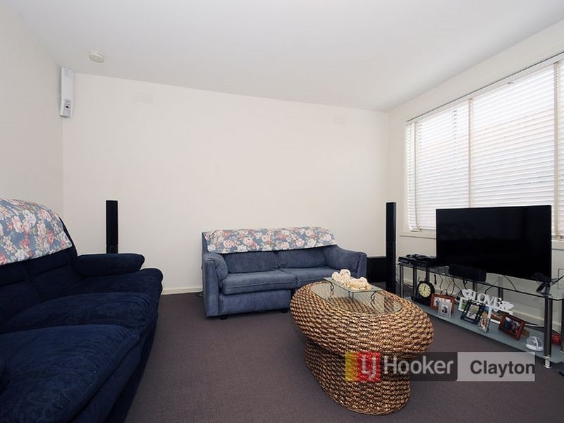 1-4/6 Dobson Avenue, Oakleigh East VIC 3166