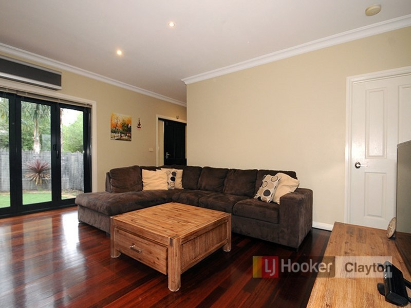 Unit 2/1172 Centre Road, Clarinda VIC 3169