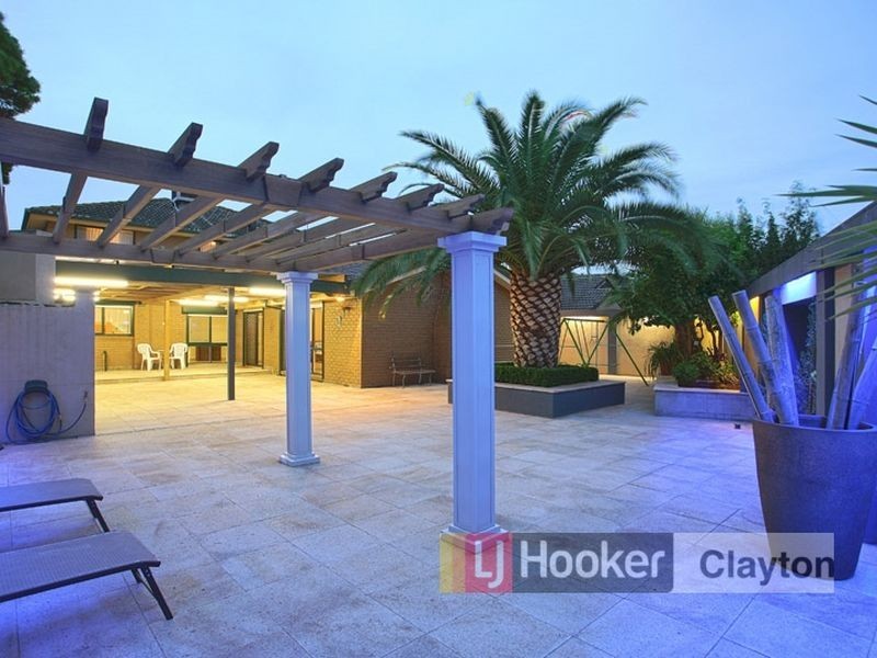 2 Sharra Court, Clarinda VIC 3169