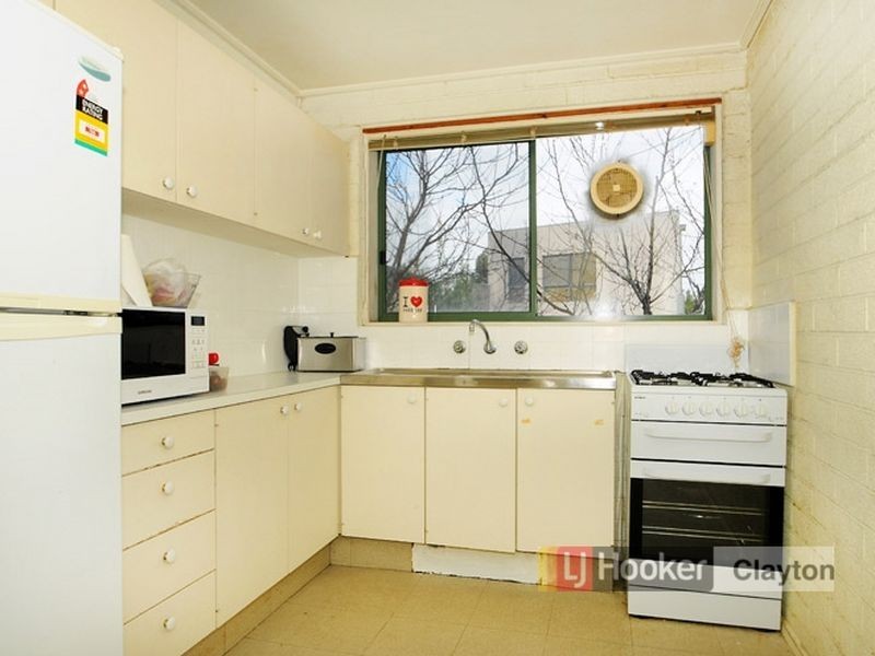 8/6 Bettina Street, Clayton VIC 3168
