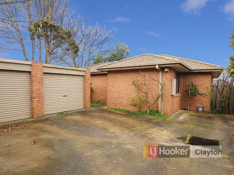 2/18 Arnott Street, Clayton VIC 3168