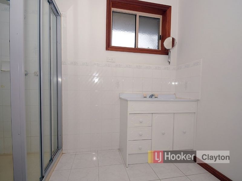 2/18 Arnott Street, Clayton VIC 3168