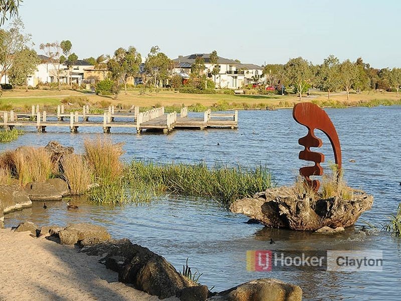 23 Burdekin Boulevard, Waterways VIC 3195