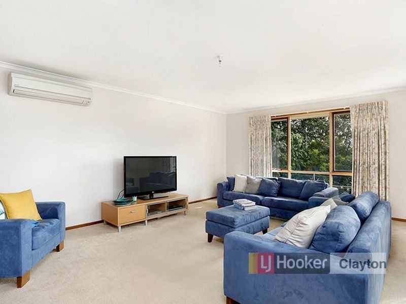 2 Katoomba Drive, Mulgrave VIC 3170