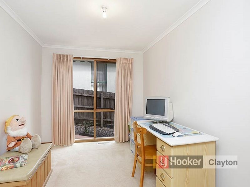 2 Katoomba Drive, Mulgrave VIC 3170