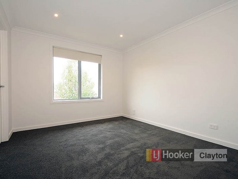6 Nicholson Court, Clayton VIC 3168