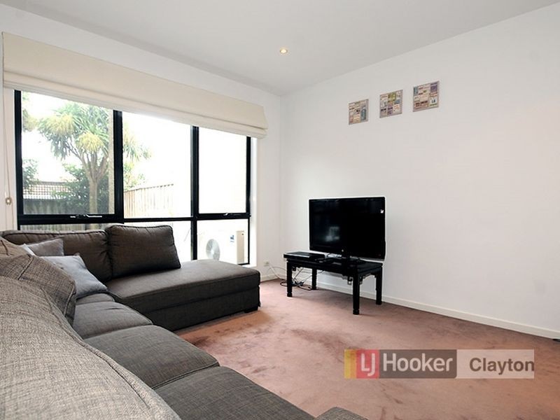 5 Botanic Drive, Clayton South VIC 3169