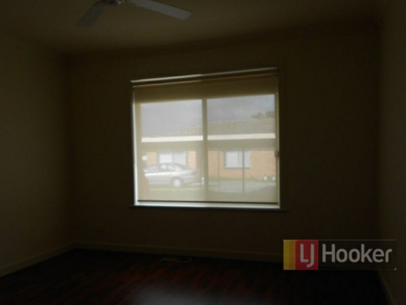 Unit 3/4 Moore Avenue, Clayton South VIC 3169