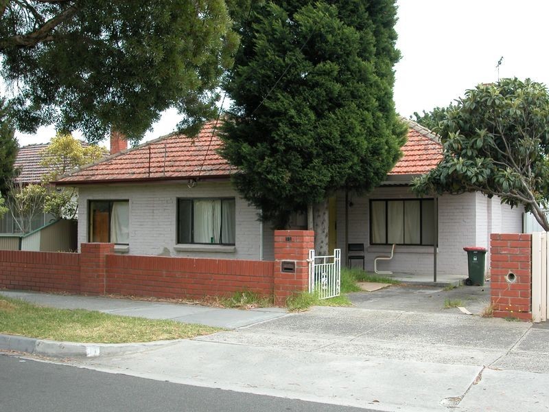 91 Madeleine Road, Clayton VIC 3168