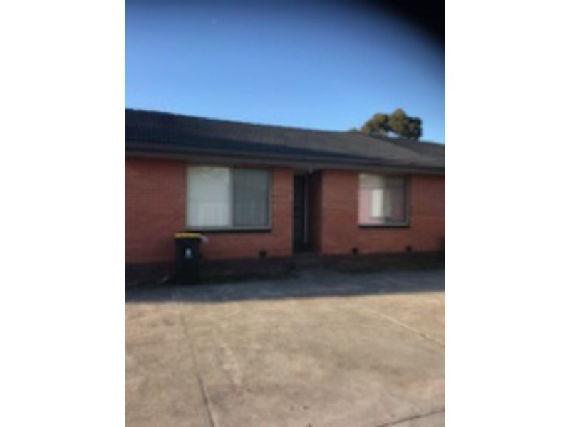 2/4 Moore Avenue, Clayton South VIC 3169