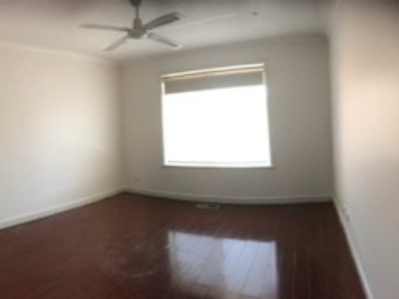 2/4 Moore Avenue, Clayton South VIC 3169