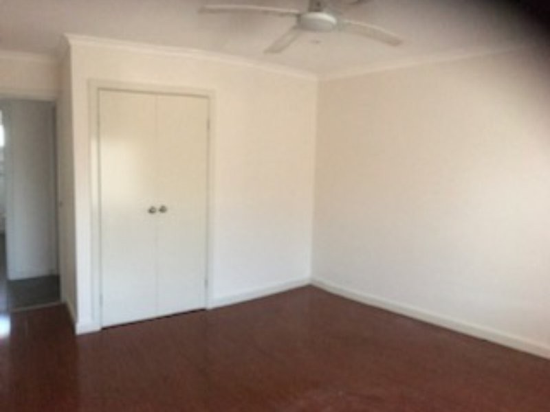 2/4 Moore Avenue, Clayton South VIC 3169