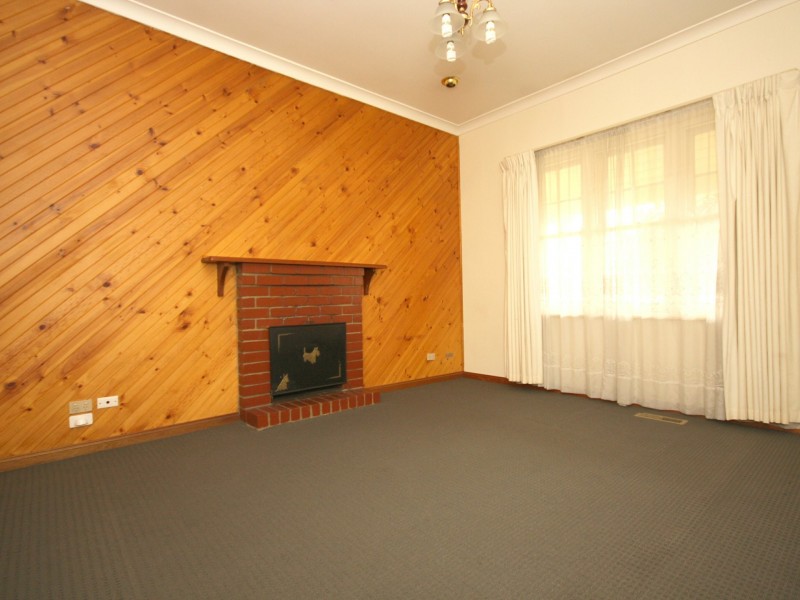 Unit 5/76 Madeleine Road, Clayton VIC 3168