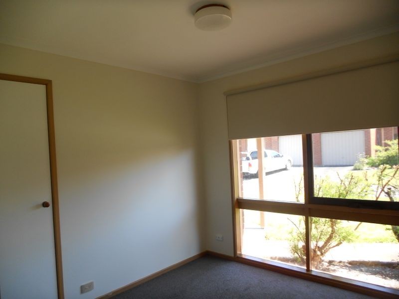 Unit 10/104 Springs Road, Clayton South VIC 3169