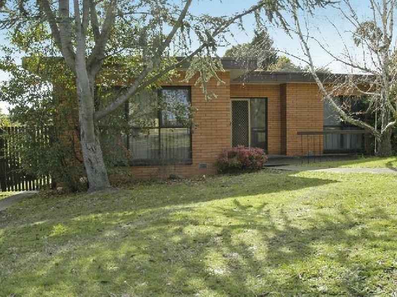 81 Lemont Avenue, Mount Waverley VIC 3149