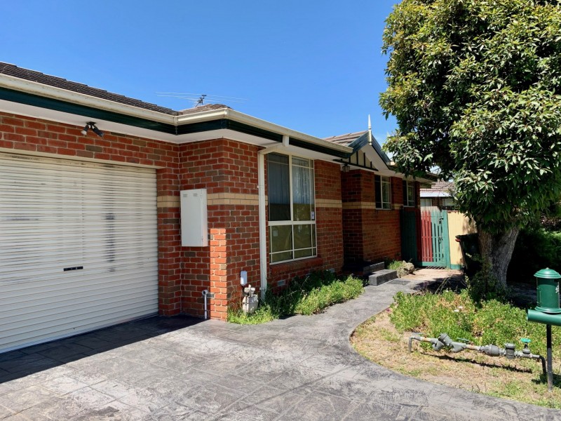 71 Carinish Road, Clayton VIC 3168
