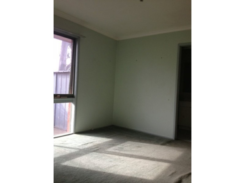 Unit 2/35 Hunt Crescent, Clarinda VIC 3169